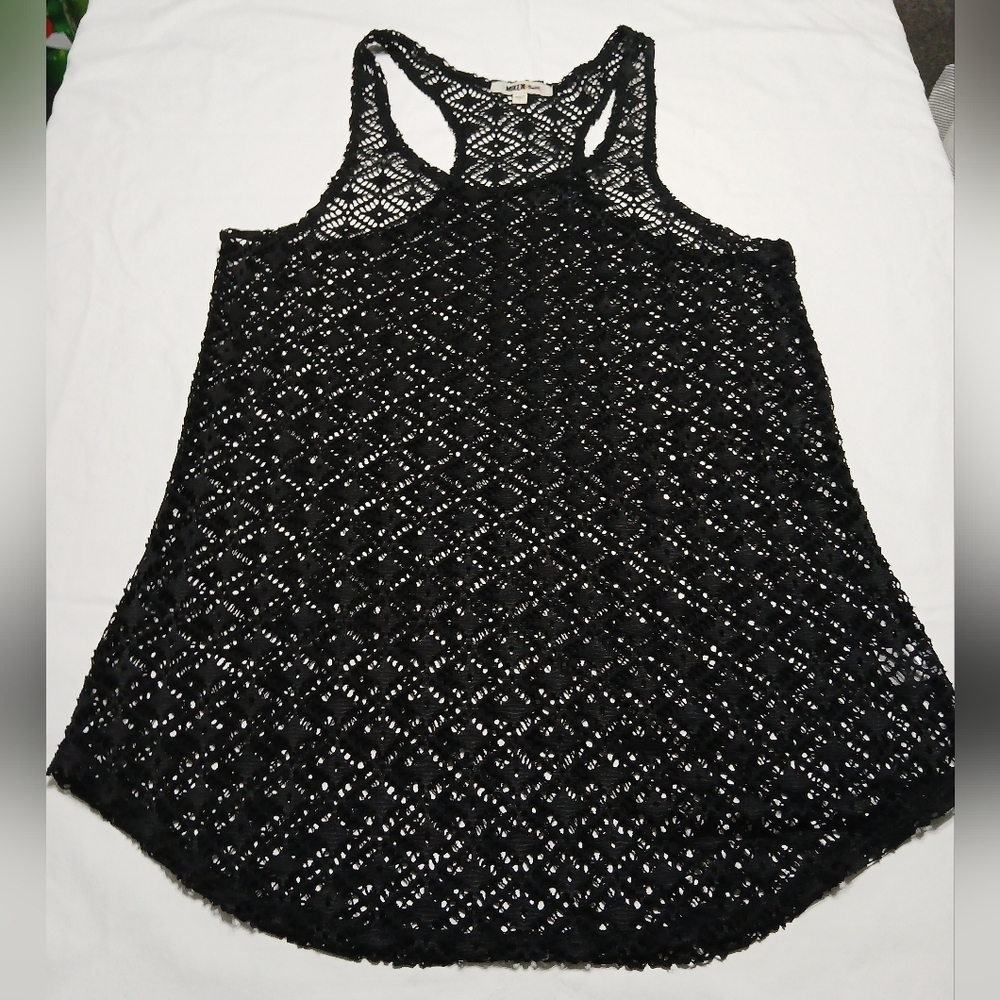 Black Lace Women's Cover‎